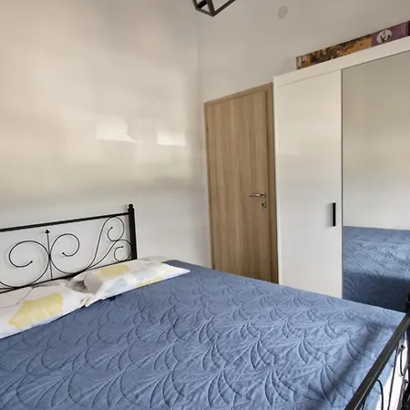 Apartment Magdalena Kastel Stafilic