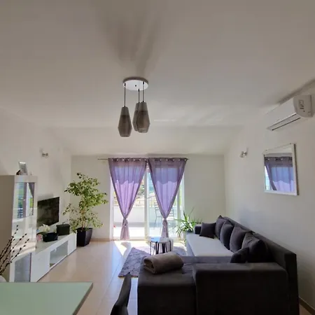 Magdalena Apartment Kastel Stafilic